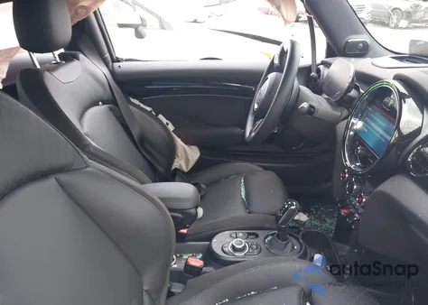 2023 Mini Hardtop John Cooper Works z USA, uszkodzony, nr VIN WMW73DH08P2T28604